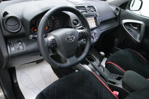 Внедорожник Toyota RAV4 2011 года, 1533000 рублей, Солонцы