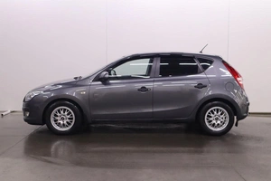 Универсал Hyundai i30 2010 года, 670000 рублей, Брянск