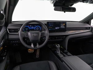 Седан Toyota Camry 2025 года, 4398999 рублей, Москва