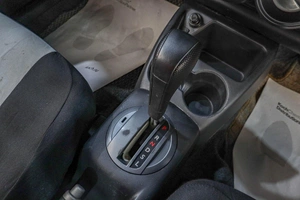 Хетчбэк Honda Fit 2003 года, 349000 рублей, Челябинск