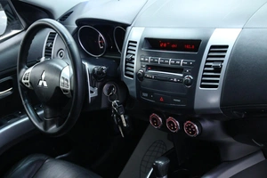 Внедорожник Mitsubishi Outlander 2010 года, 1378000 рублей, Солонцы