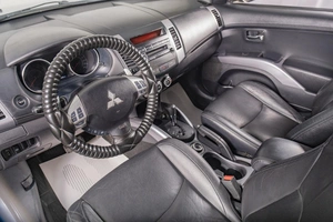 Внедорожник Mitsubishi Outlander 2010 года, 1379000 рублей, Томск