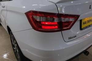 Седан ВАЗ (LADA) Vesta 2017 года, 879000 рублей, Новокузнецк