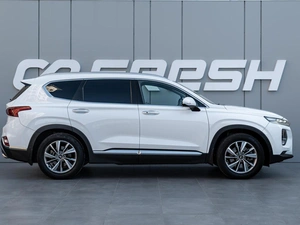 Внедорожник Hyundai Santa Fe 2019 года, 3250000 рублей, Краснодар