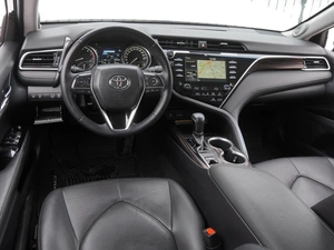 Седан Toyota Camry 2019 года, 2820000 рублей, Волгоград