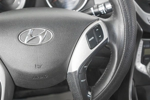 Седан Hyundai Avante 2011 года, 919000 рублей, Кемерово