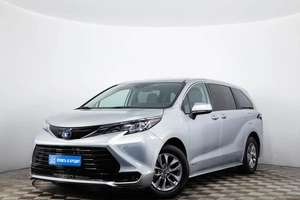 Минивэн Toyota Sienna 2021 года, 4299000 рублей, Пермь