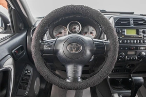 Внедорожник Toyota RAV4 2003 года, 829000 рублей, Барнаул