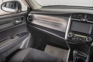 Универсал Toyota Corolla Fielder 2015 года, 1099000 рублей, Томск