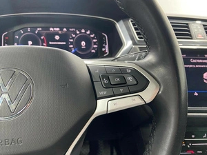 Внедорожник Volkswagen Tiguan 2021 года, 3290000 рублей, Красноярск