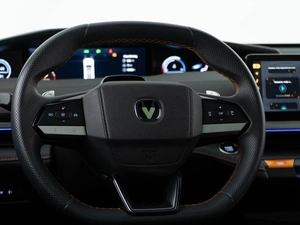 Лифтбек Changan UNI-V 2023 года, 2499077 рублей, Москва