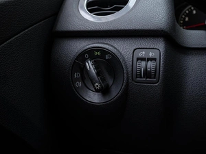 Внедорожник Volkswagen Tiguan 2011 года, 1480000 рублей, Краснодар