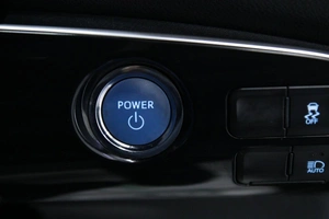 Лифтбек Toyota Prius 2019 года, 1738000 рублей, Солонцы