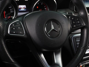 Седан Mercedes-benz CLA-класс 2016 года, 2364000 рублей, Воронеж