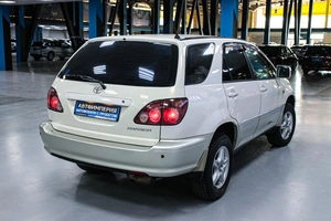 Внедорожник Toyota Harrier 1998 года, 698000 рублей, Солонцы