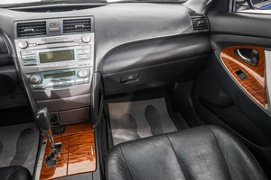 Седан Toyota Camry 2008 года, 1199000 рублей, Барнаул
