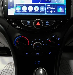 Хетчбэк Hyundai Solaris 2015 года, 1157000 рублей, Красноярск