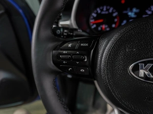Седан Kia Rio 2021 года, 1589000 рублей, Воронеж