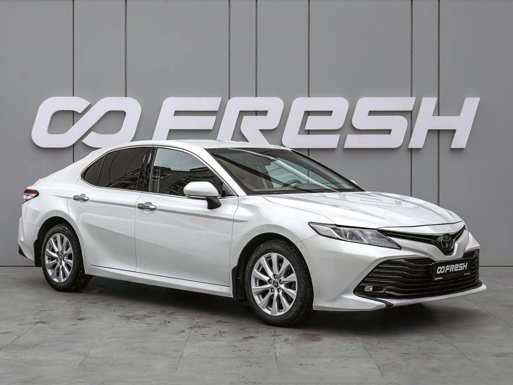 Седан Toyota Camry 2019 года, 2449000 рублей, Краснодар