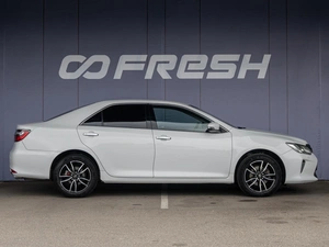 Седан Toyota Camry 2016 года, 1850000 рублей, Краснодар