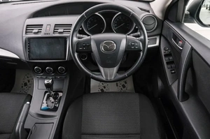 Хетчбэк Mazda Axela 2013 года, 999000 рублей, Красноярск