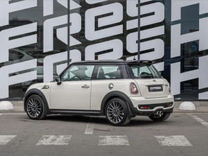 Хетчбэк MINI Cooper S 2010 года, 1130000 рублей, Краснодар