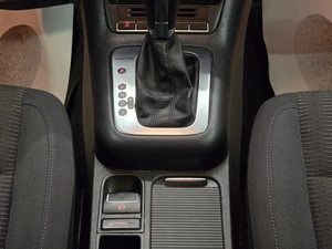 Внедорожник Volkswagen Tiguan 2011 года, 1150000 рублей, Красноярск