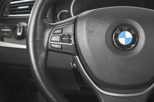 Седан BMW 5 серия 2016 года, 2809000 рублей, Кемерово