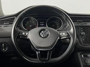 Внедорожник Volkswagen Tiguan 2020 года, 2299000 рублей, Казань