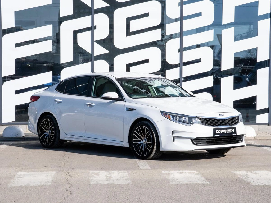 Седан Kia Optima 2016 года, 1640000 рублей, Краснодар