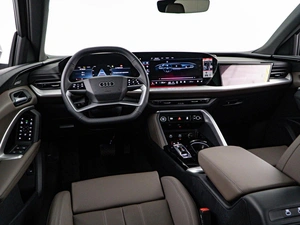 Внедорожник Audi Q5 Sportback, II 2025 года, 8975404 рублей, Москва