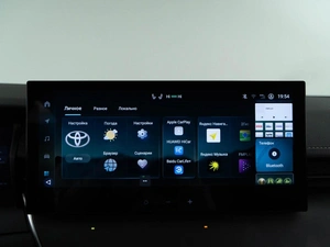 Седан Toyota Camry 2024 года, 3798999 рублей, Москва