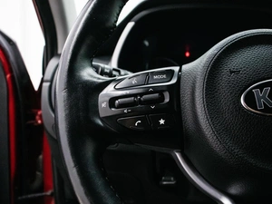 Хетчбэк Kia Rio X 2020 года, 1750000 рублей, Красноярск