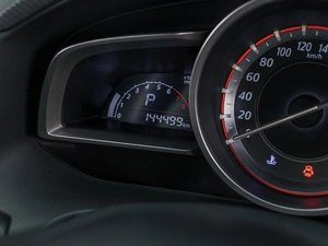 Хетчбэк Mazda 3 2013 года, 1239000 рублей, Сургут