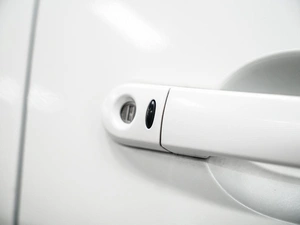 Хетчбэк Nissan Tiida 2011 года, 840000 рублей, Красноярск