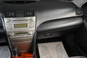 Седан Toyota Camry 2011 года, 1319000 рублей, Тюмень