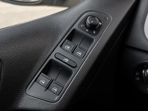 Внедорожник Volkswagen Tiguan 2015 года, 1169000 рублей, Краснодар