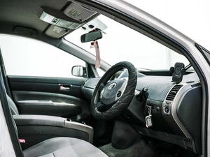 Лифтбек Toyota Prius 2009 года, 840000 рублей, Красноярск