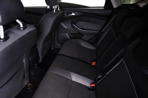 Хетчбэк Ford Focus 2013 года, 1049000 рублей, Пермь