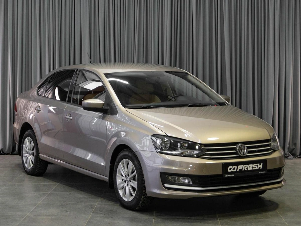 Седан Volkswagen Polo 2016 года, 1199000 рублей, Тюмень