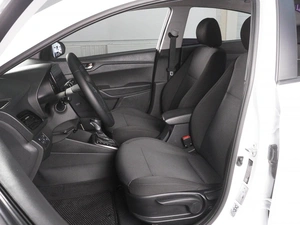 Седан Hyundai Solaris 2021 года, 1475000 рублей, Красный Пахарь
