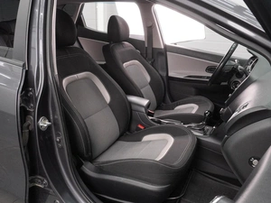 Хетчбэк Kia Ceed 2013 года, 1264000 рублей, Воронеж