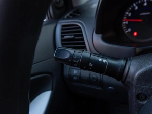 Седан Hyundai Solaris 2013 года, 719000 рублей, Саратов