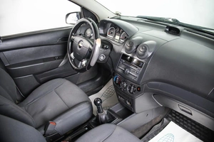 Седан Chevrolet Aveo 2011 года, 349000 рублей, Пермь