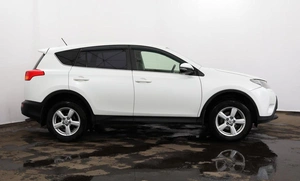 Внедорожник Toyota RAV4 2014 года, 1850000 рублей, Орёл