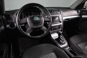 Лифтбек Skoda Octavia 2009 года, 919000 рублей, Сургут