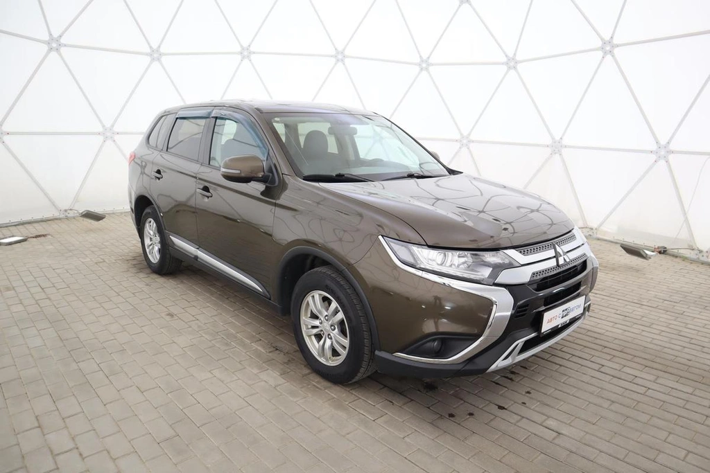 Внедорожник Mitsubishi Outlander 2019 года, 2499000 рублей, Обнинск