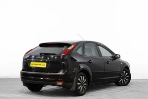 Хетчбэк Ford Focus 2006 года, 469000 рублей, Барнаул