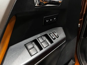 Внедорожник Toyota RAV4 2017 года, 2857000 рублей, Красноярск