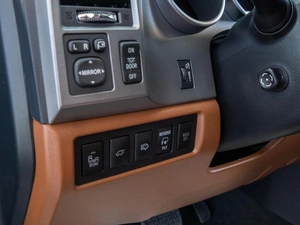 Внедорожник Toyota Sequoia 2014 года, 11890000 рублей, Волгоград